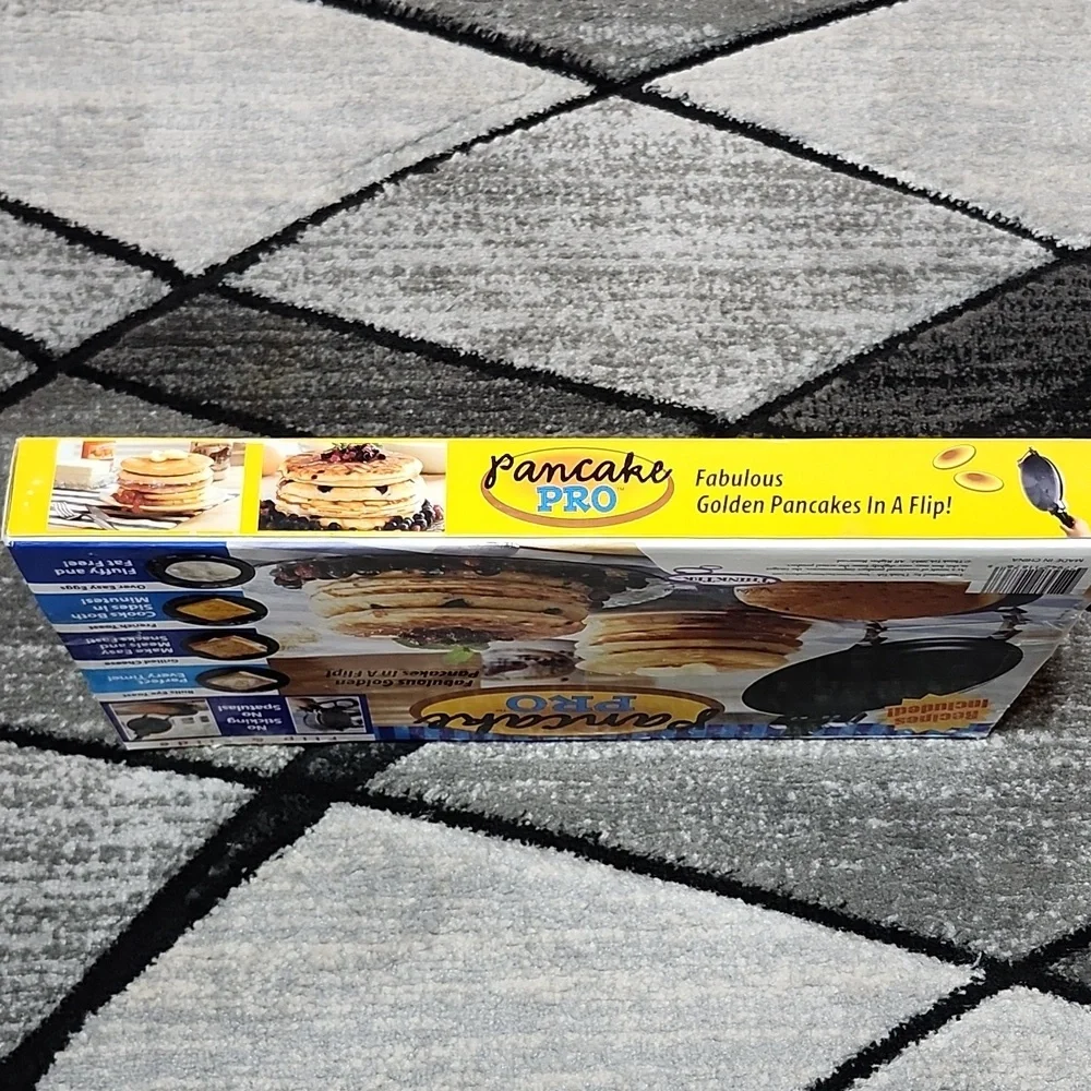 PANCAKE PRO FLIP & SLIDE PERFECT EVERYTIME DOUBLE-SIDED NON-STICK PAN